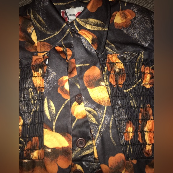 Vintage Orange Poppy Crop Top - Picture 3 of 8